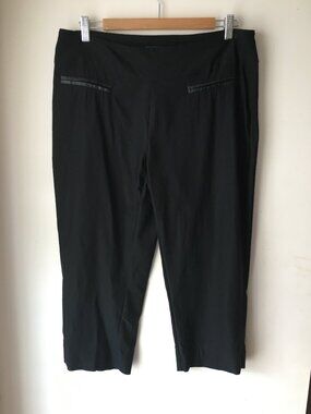 [Denver Hayes] Black False Pocket Dress Capris | 12 | Good